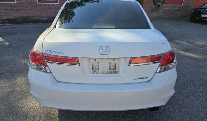 
								2012 HONDA ACCORD full									