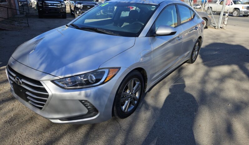 
								2018 HYUNDAI ELANTRA full									