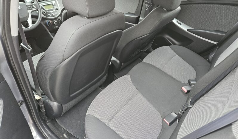 
								2013 HYUNDAI ACCENT full									