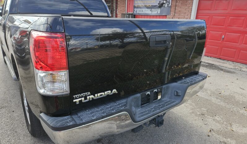 
								2010 TOYOTA TUNDRA full									