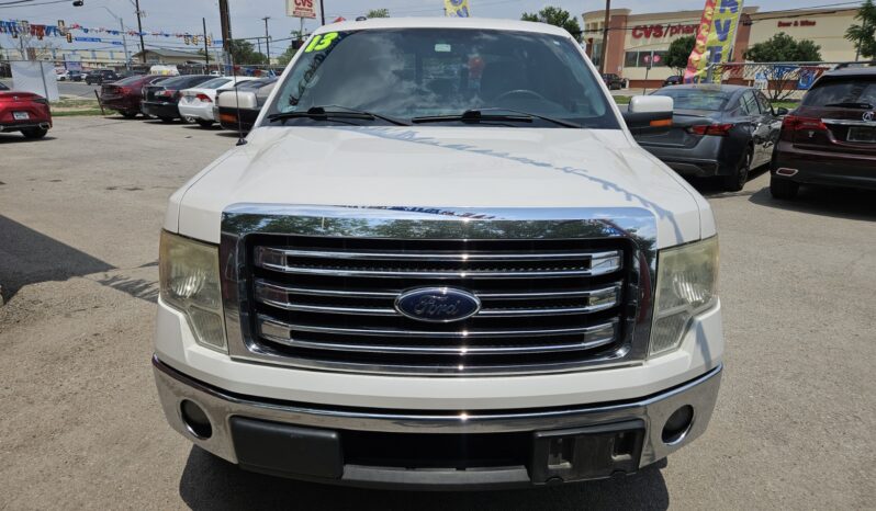 
								2013 FORD F150 LARIAT full									