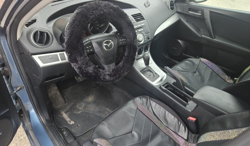 
								2010 MAZDA3 full									