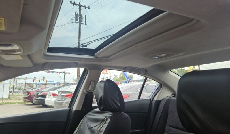 
								2010 MAZDA3 full									