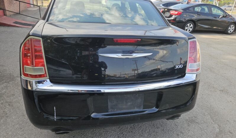 
								2012 CHRYSLER 300 full									