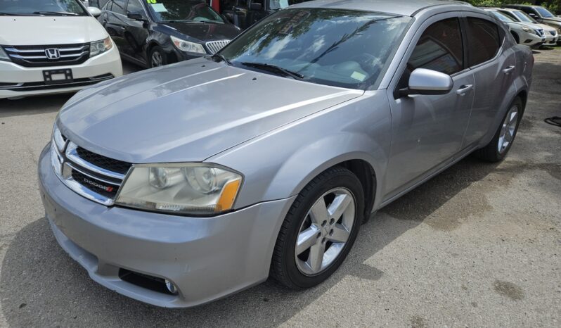 
								2012 DODGE AVENGER full									