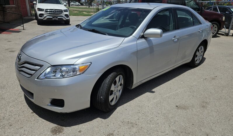 
								2011 TOYOTA CAMRY full									