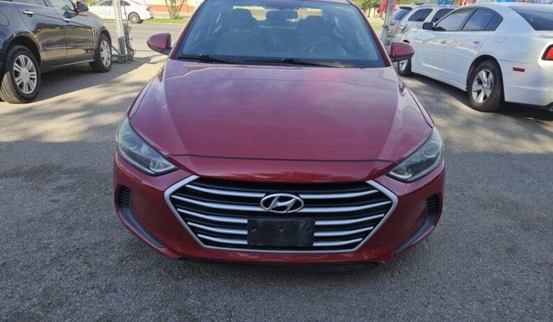 
								2017 HYUNDAI ELANTRA full									