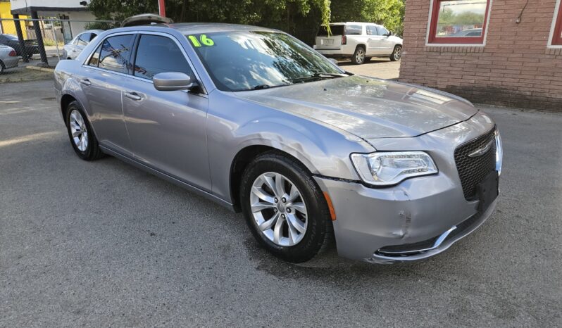 
								2016 CHRYSLER 300 LIMITED full									