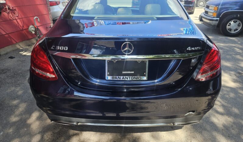 
								2015 MERCEDES BENZ C300 4 MATIC full									
