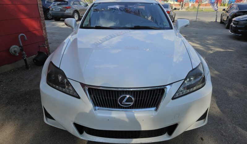 
								2011 LEXUS IS 250 full									
