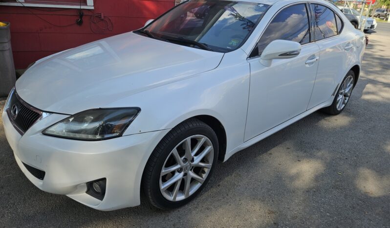 
								2011 LEXUS IS 250 full									