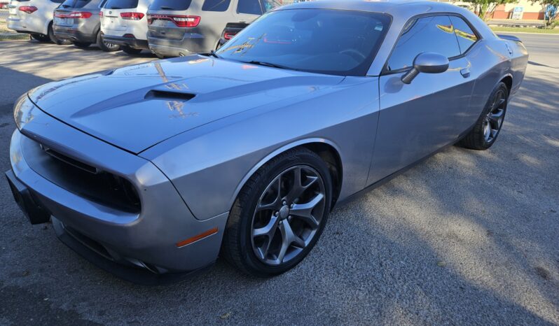 
								2015 DODGE CHALLANGER SXT full									