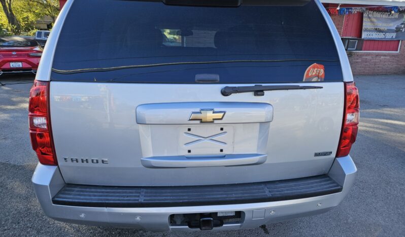 
								2011 CHEVY TAHOE full									