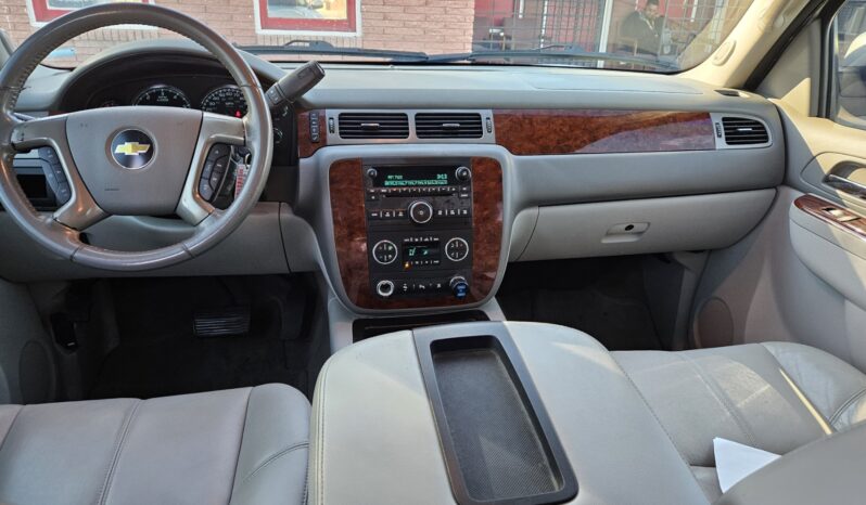 
								2011 CHEVY TAHOE full									