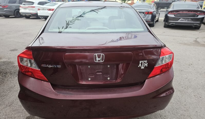 
								2012 HONDA CIVIC full									