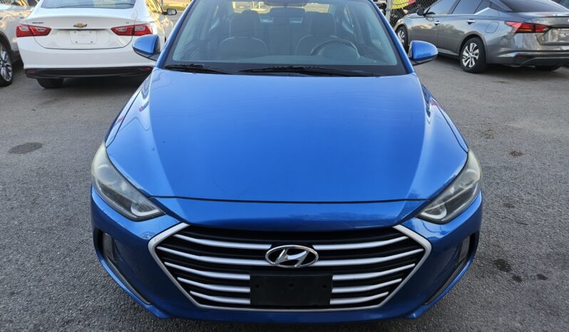 
								2017 HYUNDAI ELANTRA full									