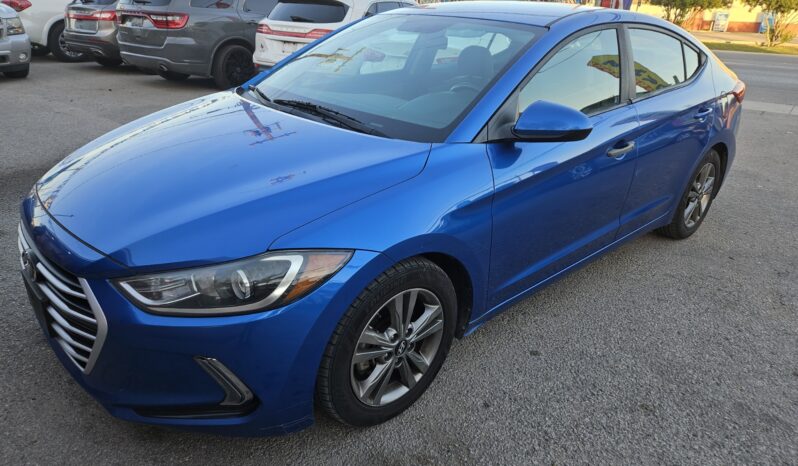 
								2017 HYUNDAI ELANTRA full									