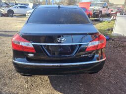 2013 HYUNDAI GENESIS