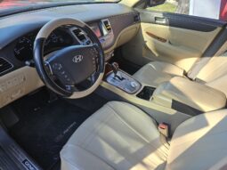 2013 HYUNDAI GENESIS