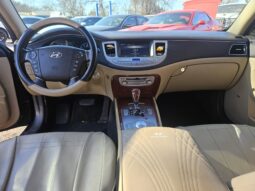 
										2013 HYUNDAI GENESIS full									