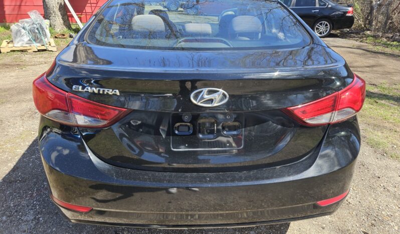 
								2016 HYUNDAI ELANTRA full									