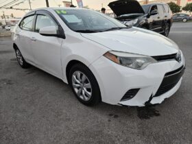 2016 TOYOTA COROLLA