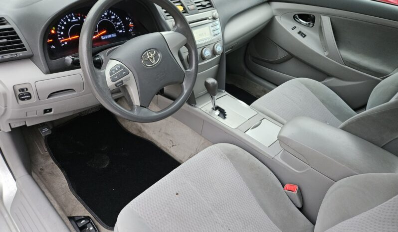 
								2010 TOYOTA CAMRY full									