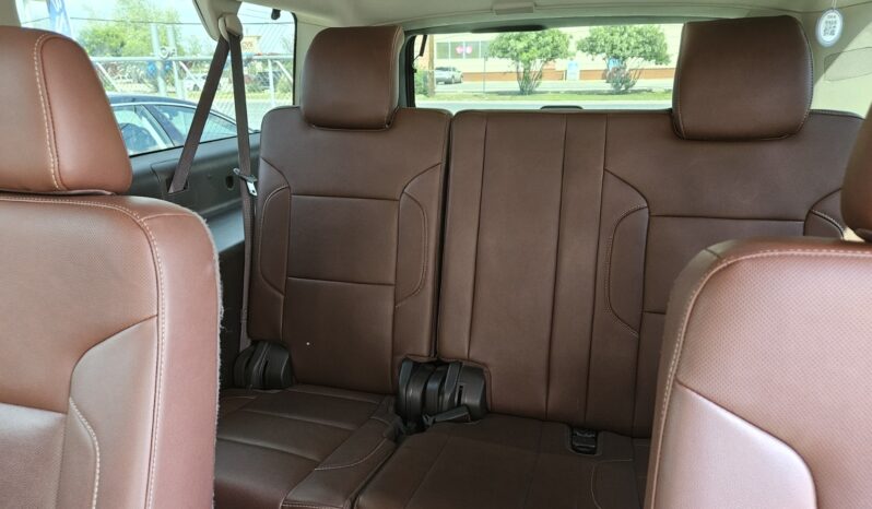 
								2016 CHEVY SUBURBAN full									