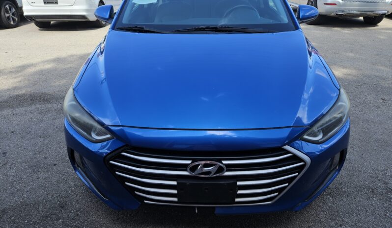
								2017 HYUNDAI ELANTRA full									