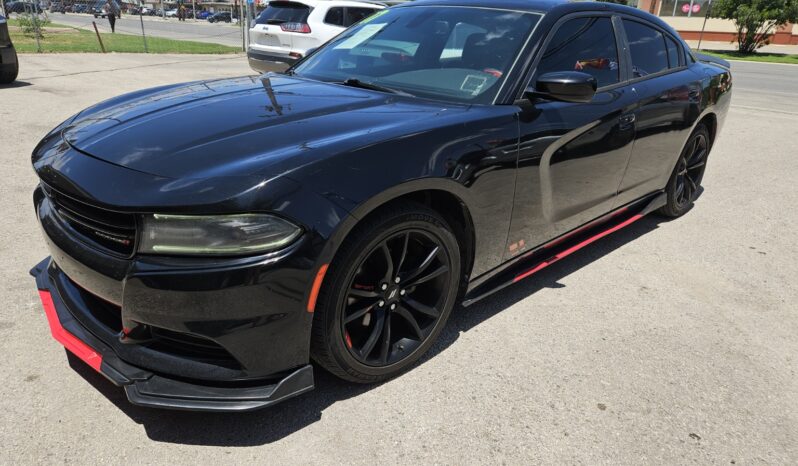 
								2017 DODGE CHARGER full									