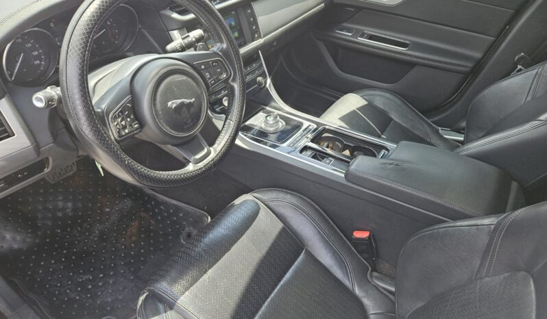
								2016 JAGUAR XF full									