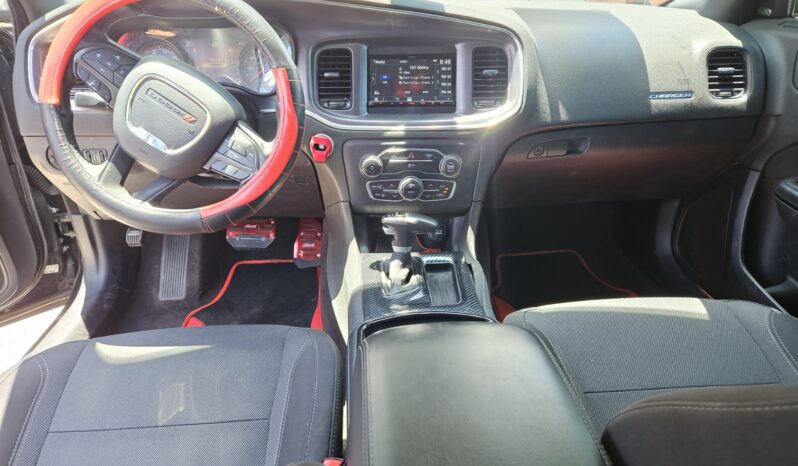
								2017 DODGE CHARGER full									