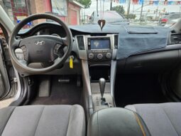 
										2009 HYUNDAI SONATA full									