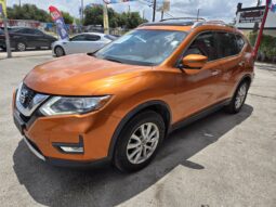 2017 NISSAN ROGUE