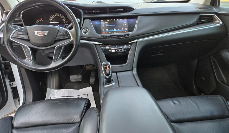 
								2017 CADILLAC XT5 full									