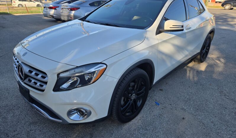 
								2018 MERCEDES GLA250 full									