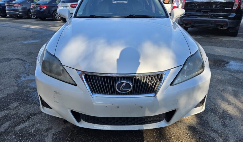
								2011 LEXUS IS 250 full									