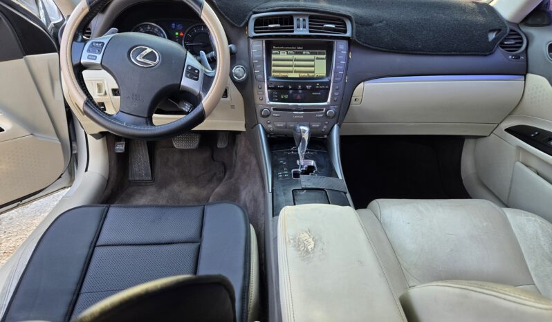 
								2011 LEXUS IS 250 full									